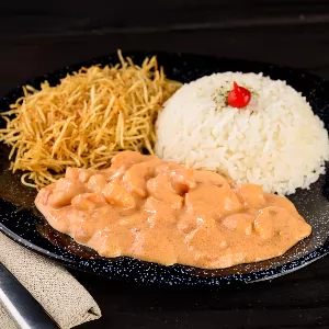 Strogonoff de Camarão